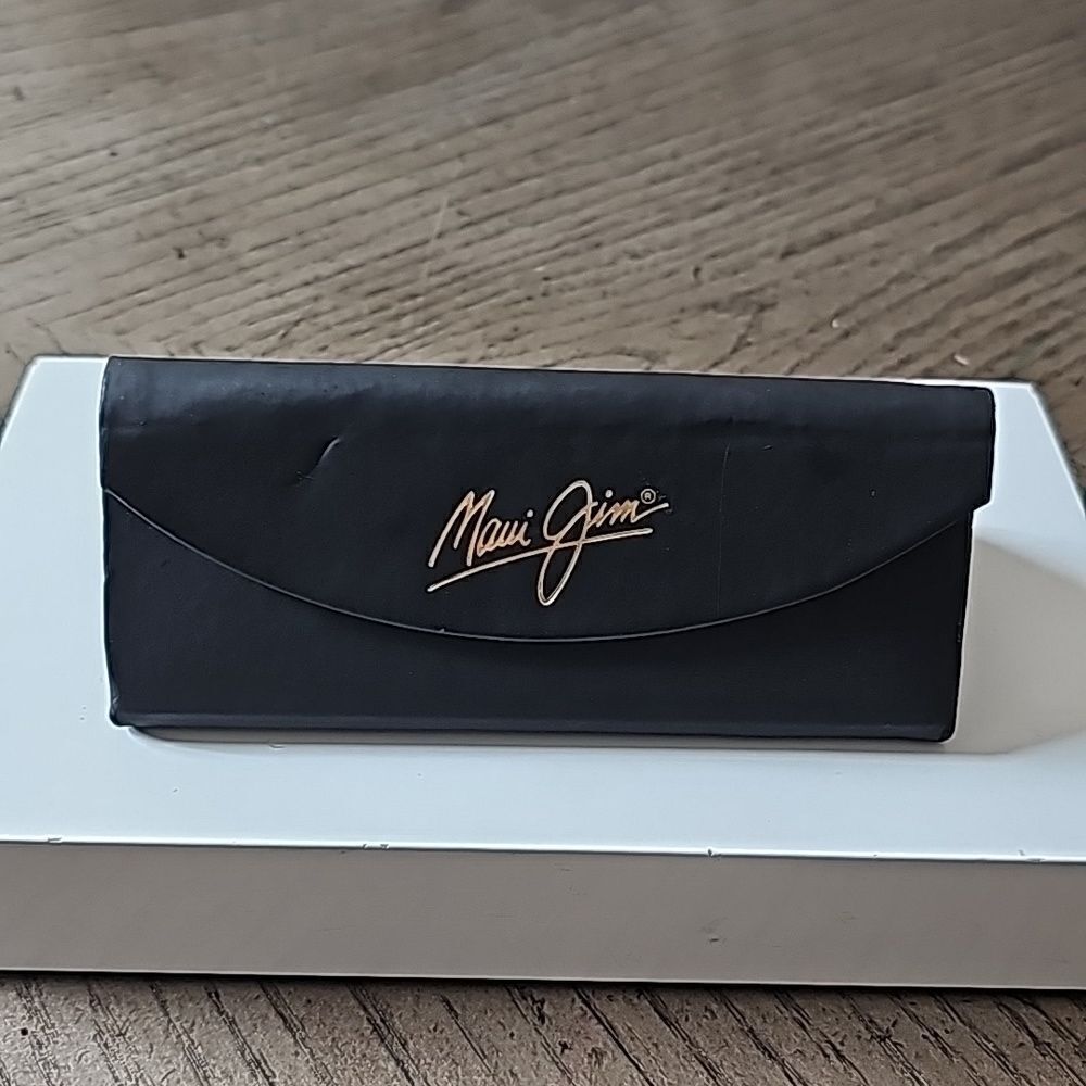 Maui Jim sunglass case - Picture 6 of 6